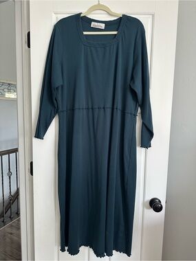 Silhouette Teal Long Sleeve Midi Dress plus 3X
